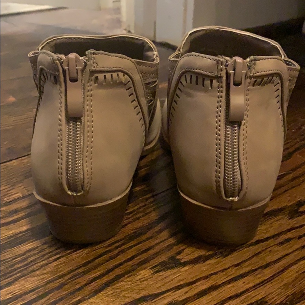 Tan booties - Picture 3 of 4